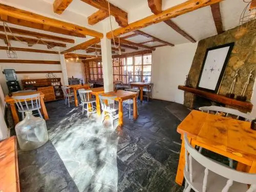 Hosteria Las Lucarnas