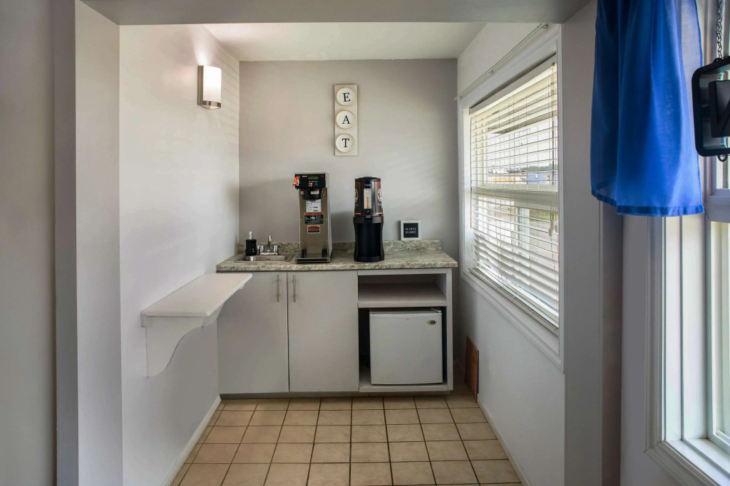 Canadas Best Value Inn Fort St John