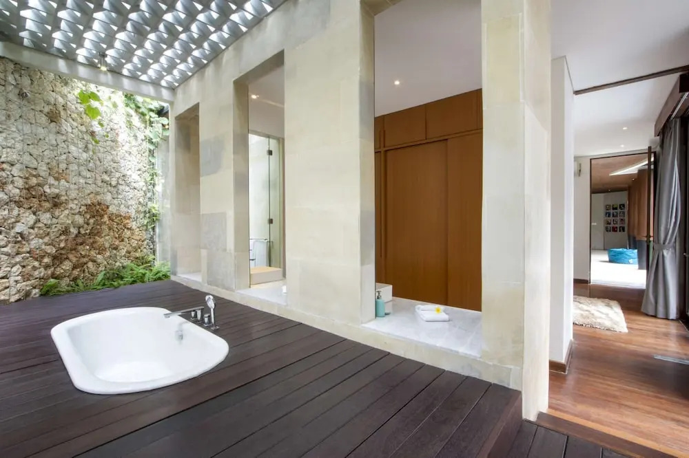 Luxury Villa in Bali near Beach, Bali Villa 2003