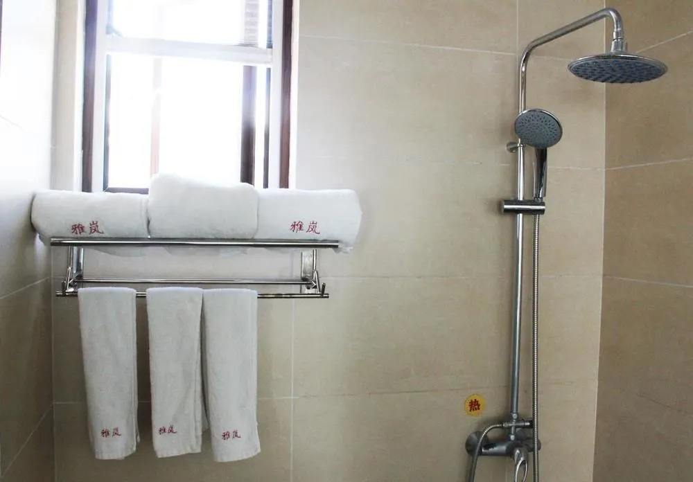 Lijiang Arran Business Hotel