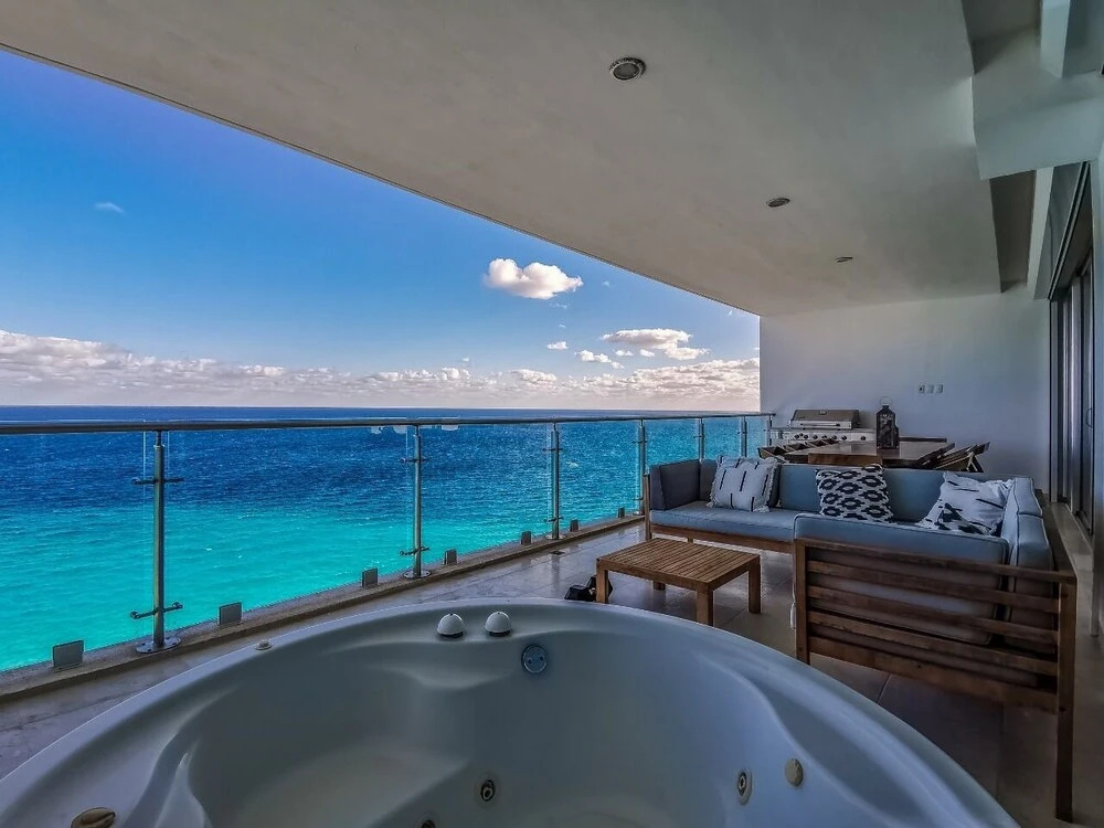Emerald Residential Tower and Spa