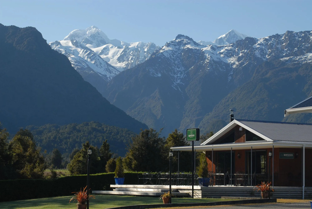 High Peaks Hotel
