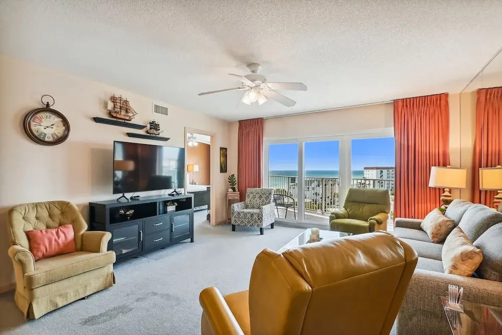 Seacrest 706 is a 2 BR Gulf Front on Okaloosa Island by RedAwning
