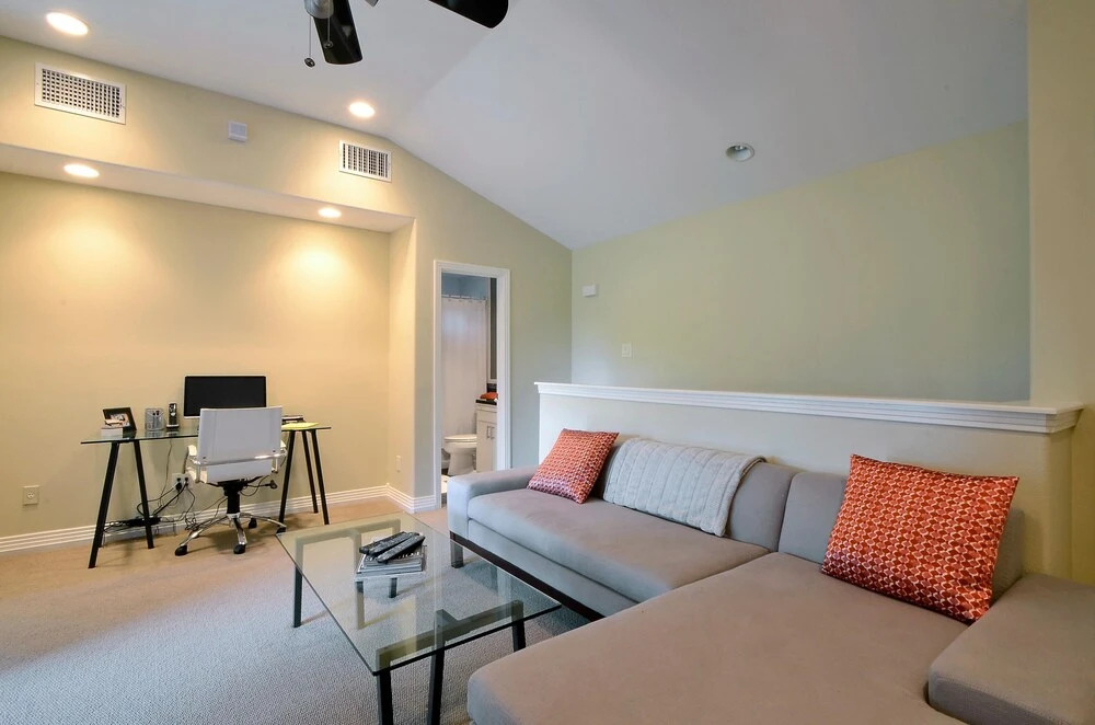 3BR 2 5BA Steps from Zilker by RedAwning