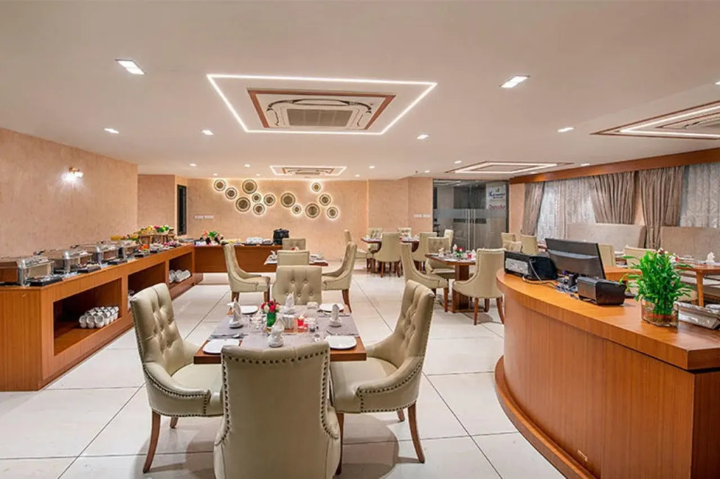 Parker Lords Eco Inn Ahmedabad