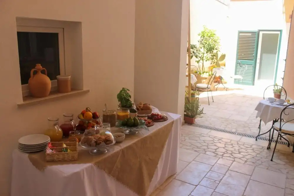DimoraLeTreMuse Charming Guesthouse in Lecce