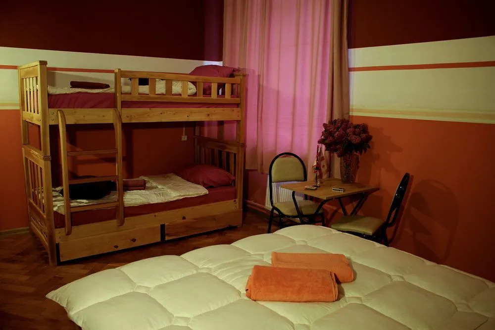 Rozetti Hostel