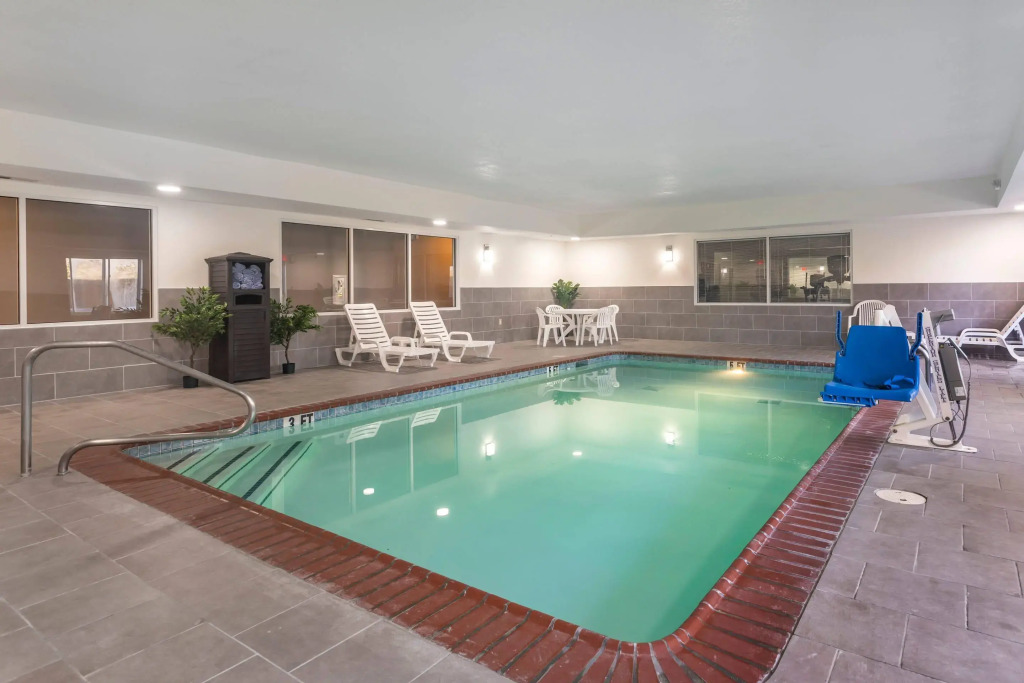 MainStay Suites Lebanon - Nashville Area