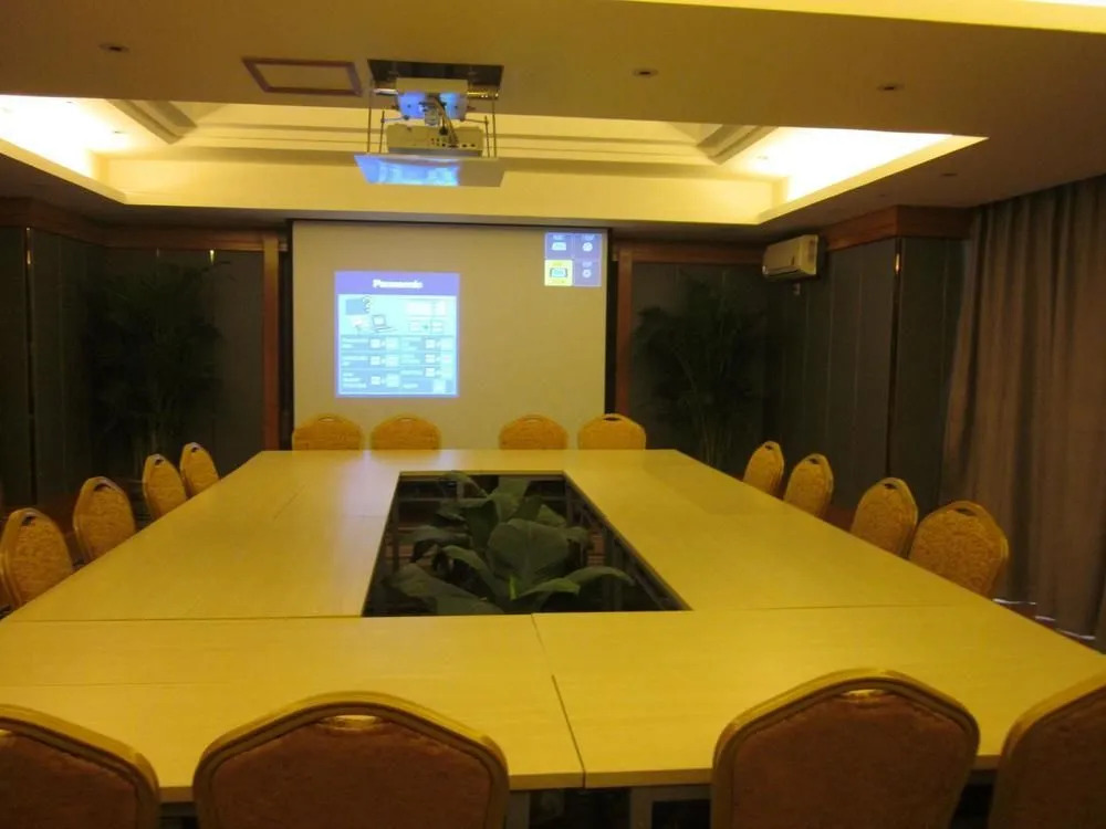 Tuteng Impression Hotel Tiyuan Branch