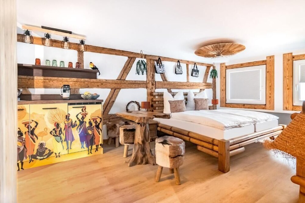 H+M Boarding Houses