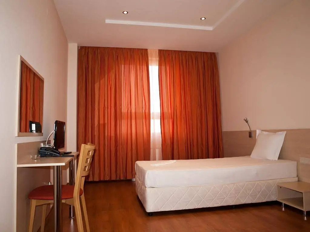 Hotel Astra