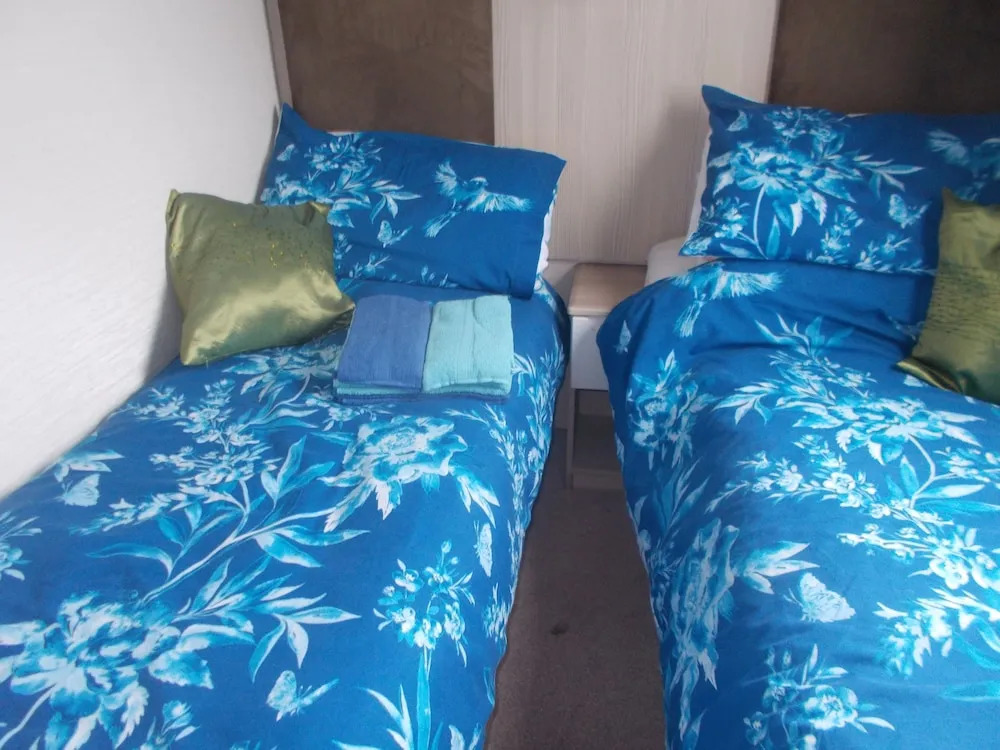 3-bed Cabin in Abergele Wales