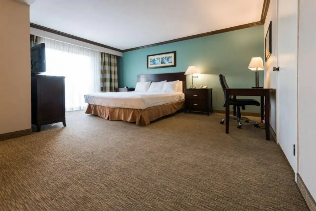 Park Inn by Radisson Covina