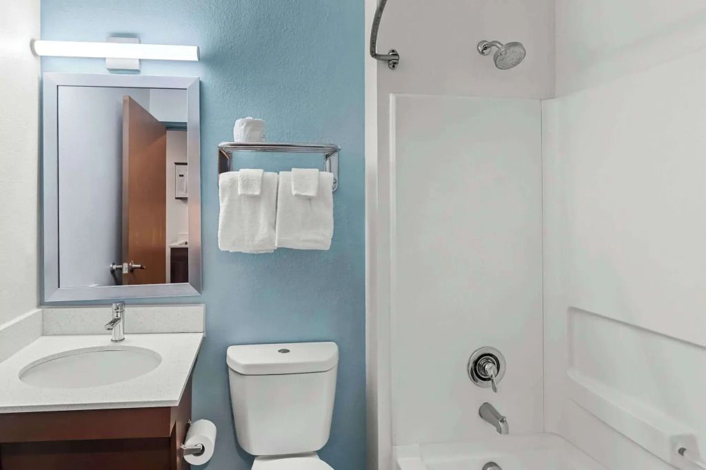 WoodSpring Suites Austin North I-35