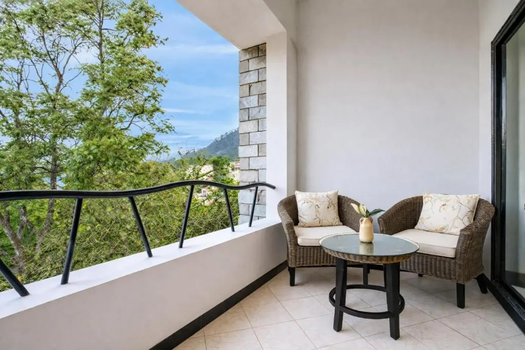 Country Inn Nature Resort Bhimtal