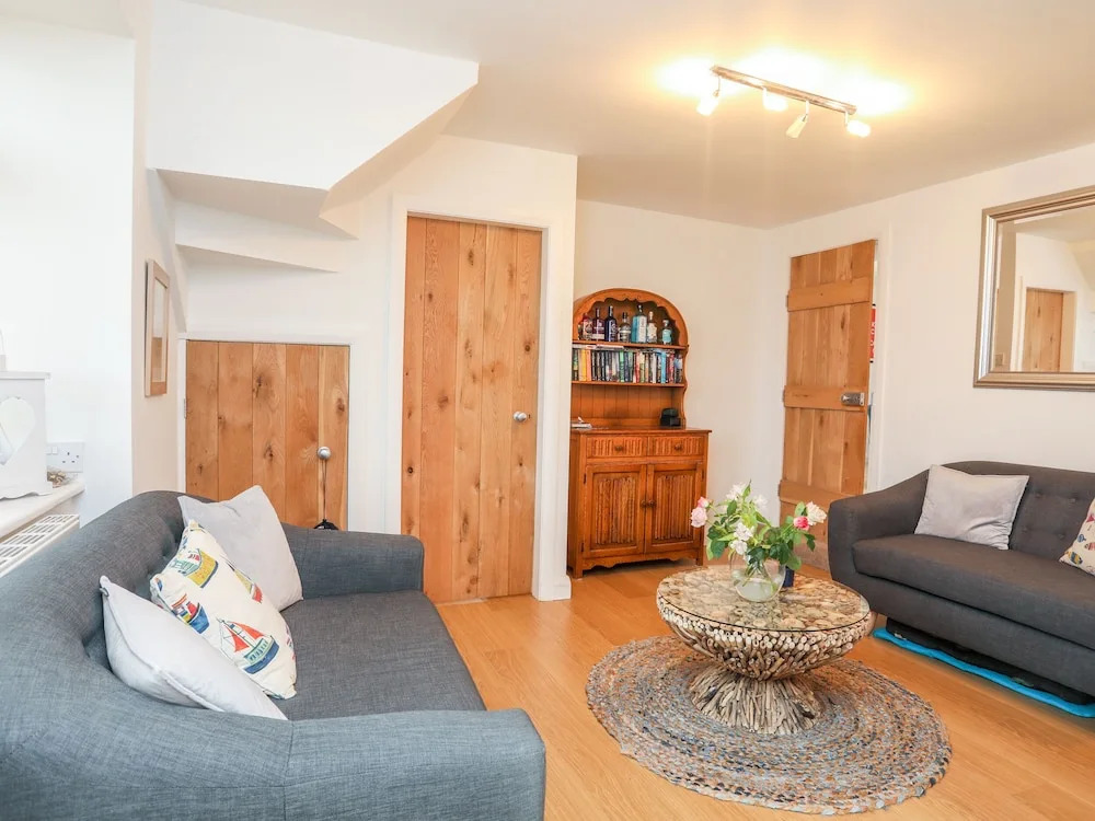 Cartref Lodge