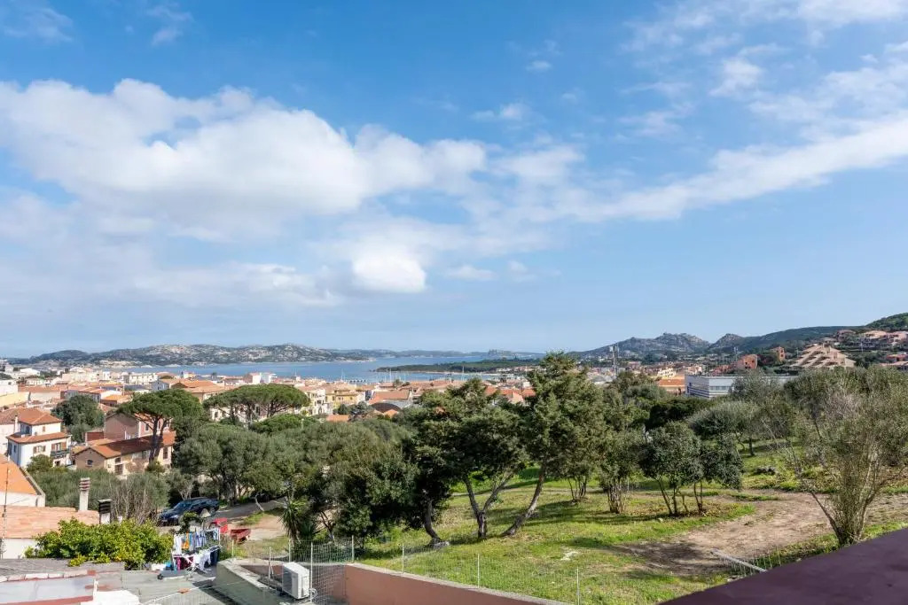 PALAU VISTA MARE TERRAZZA ARIA COND BBQ 3cam 2bagni Lavastoviglie Lavatrice Parcheggio