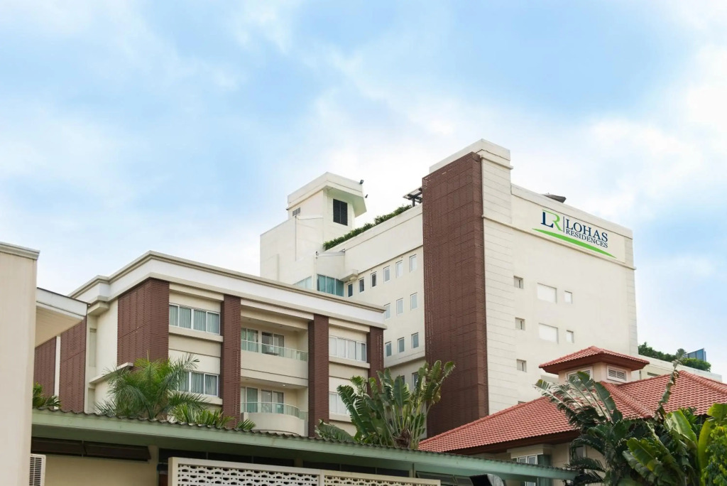 Lohas Residences Sukhumvit 2
