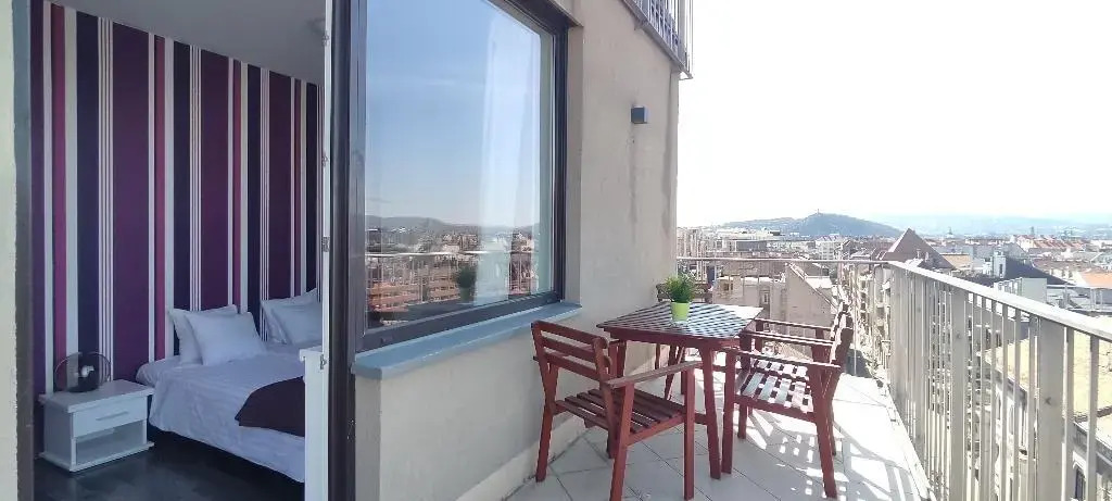 Corvin Center Suites