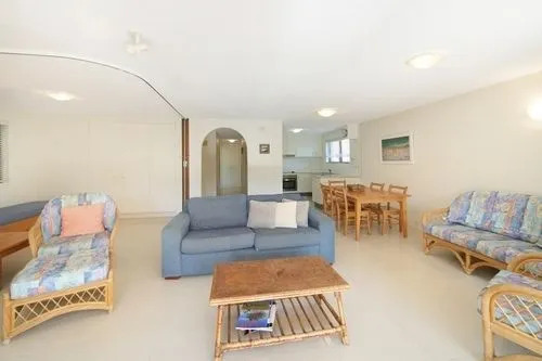 Lahaina Apartments