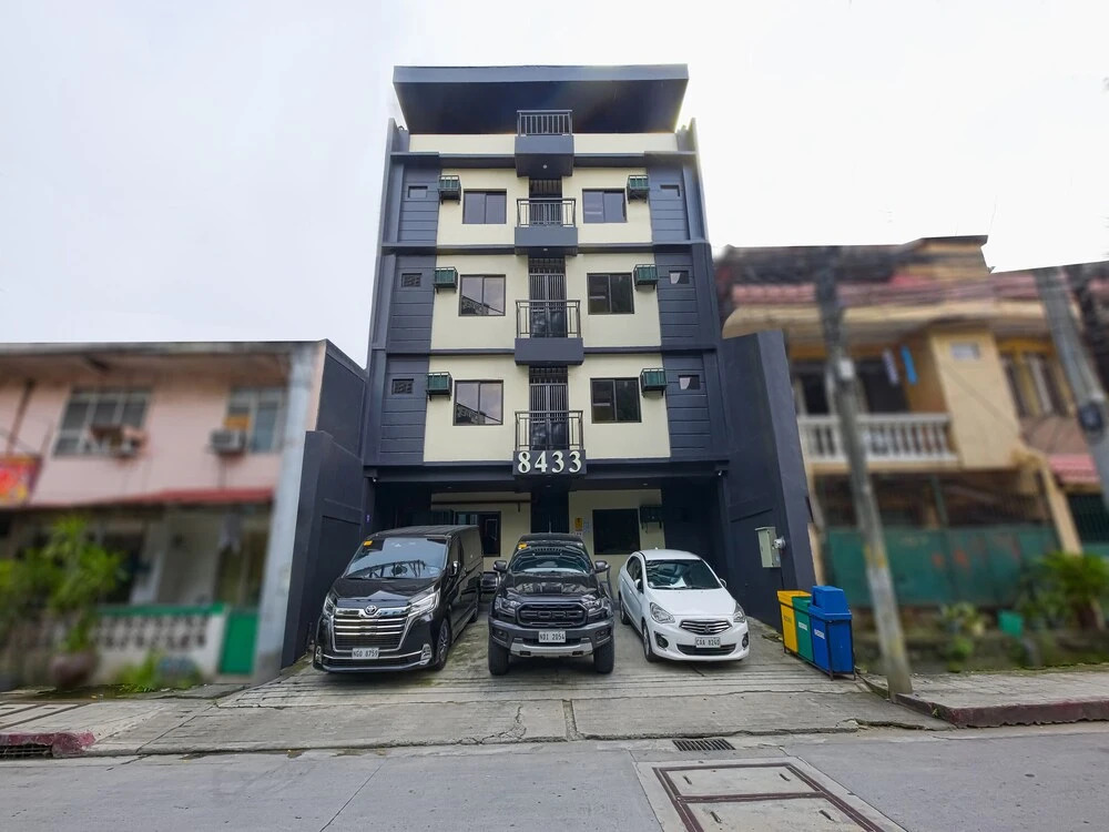 OYO 818 The Budget Inn