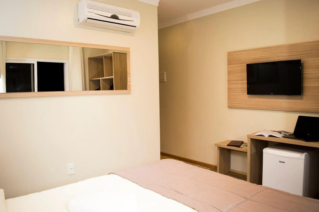 Sky Serra Hotel