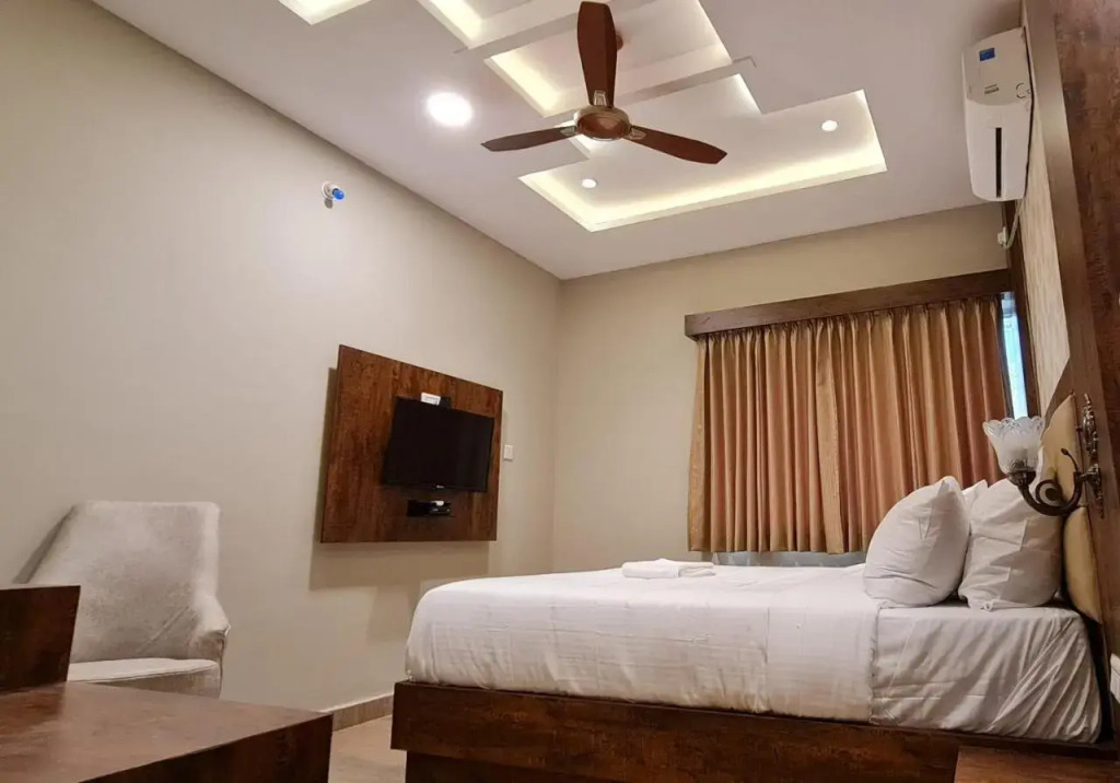 Al Noor Palace Business Class Hotel