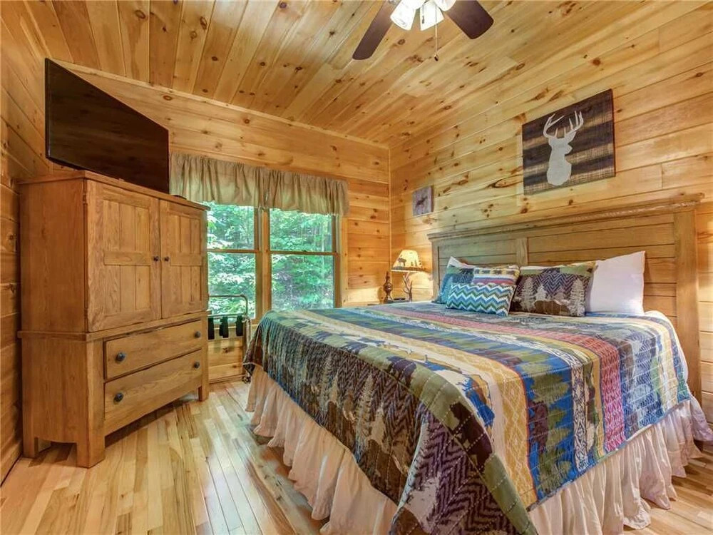Bearly Makin It, 1 Bedroom, Arcade, Pool Access, Hot Tub, Sleeps 6