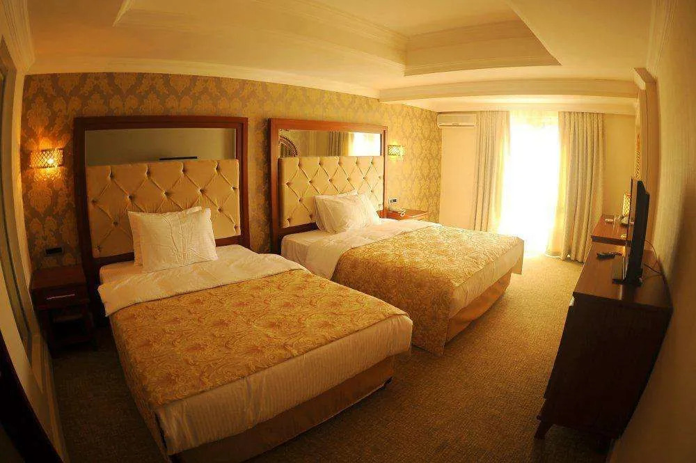 Asia Royal Suite