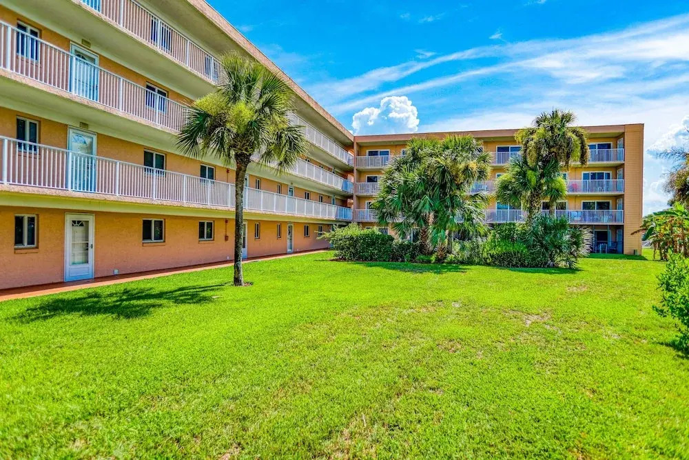 Ocean View Condo in Beachfront Resort With Wifi, Central AC, 2 Pools, & Tennis