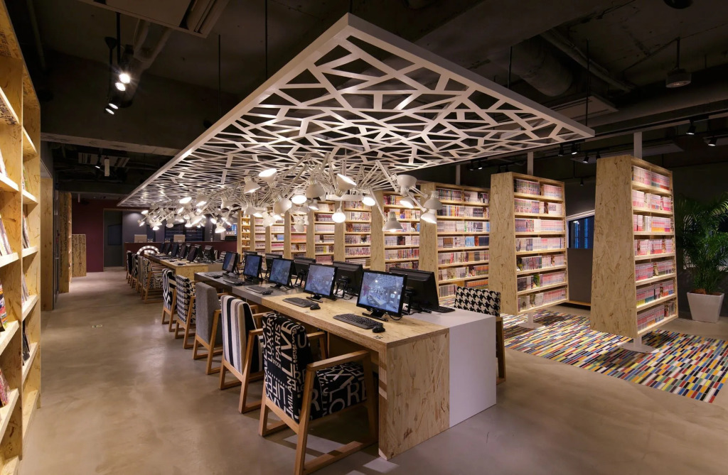 Booth Netcafe & Capsule