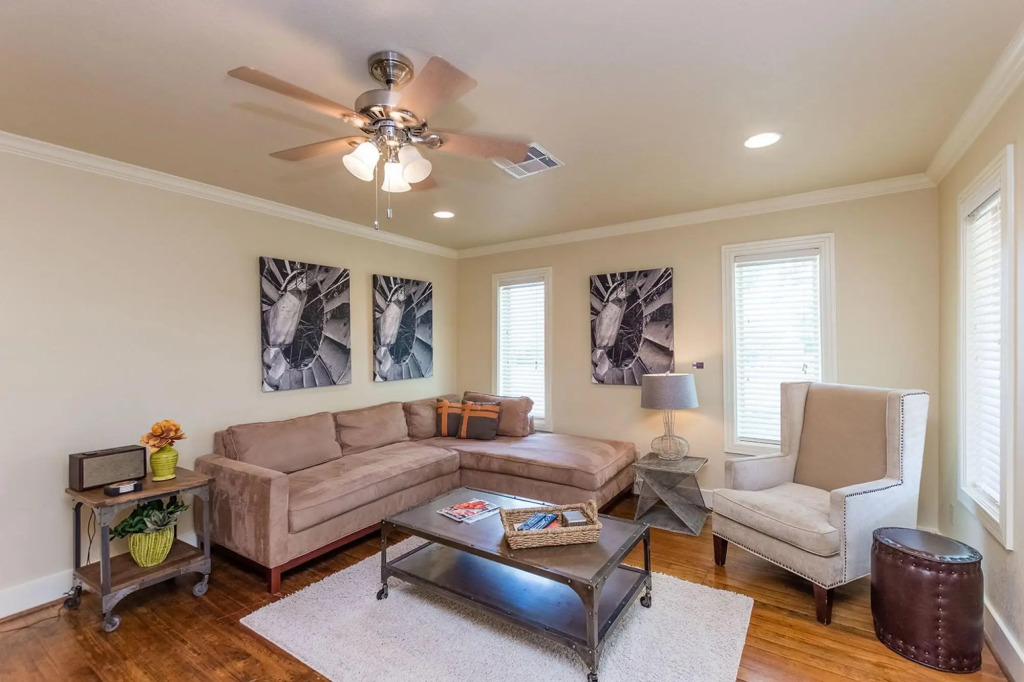 Milam Street Manor