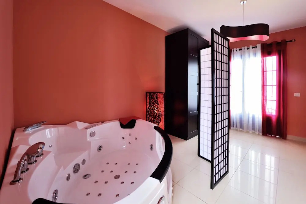 Evita Beach Suites Exclusivas