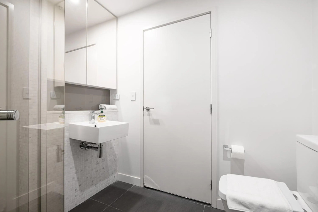 FS8010DBest view 2BR2BA in Footscray with pool and carpark WIFI