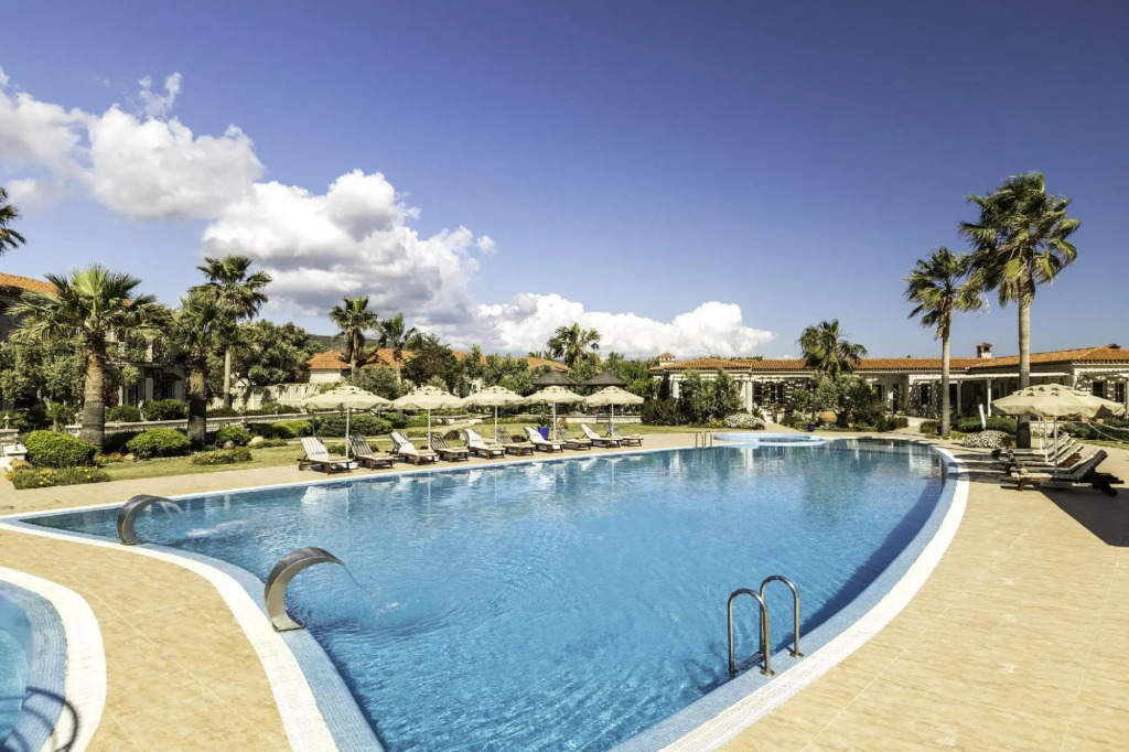 Alaçatı Beach Resort