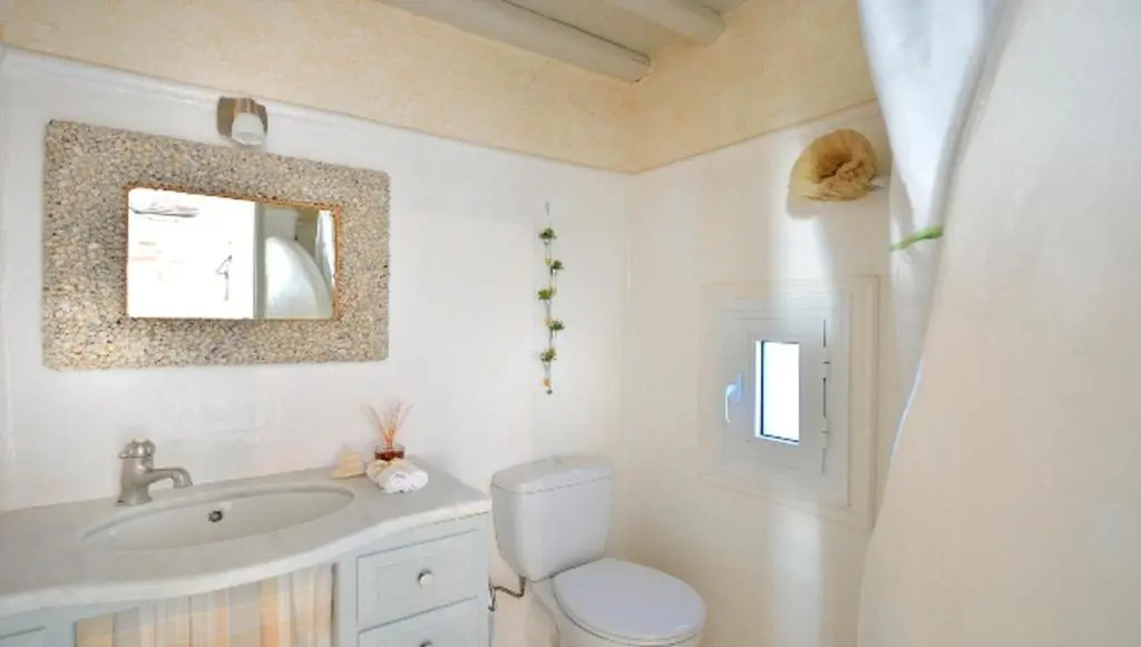 5 bedrooms villa with sea view private pool and enclosed garden at Mykonos