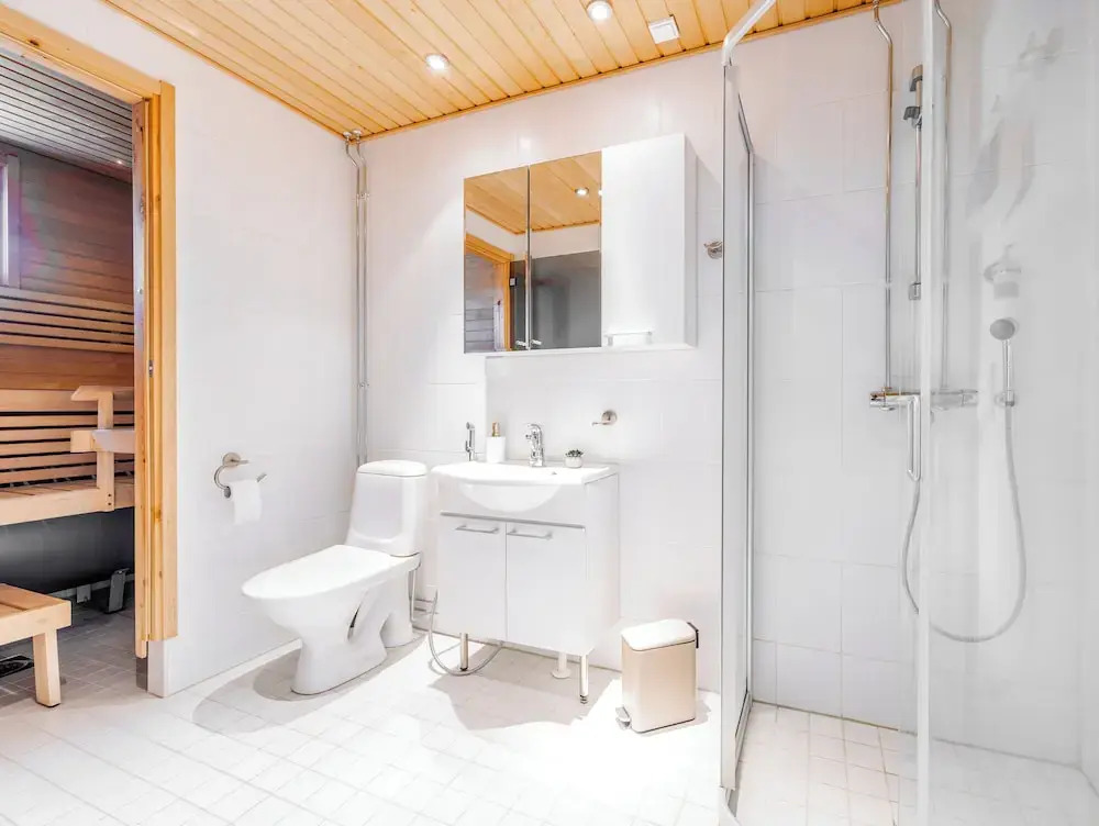 Modern 1BR Apartment next to Ski Slopes