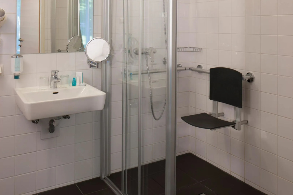 Отель Four Points Flex by Sheraton Vienna Hauptbahnhof