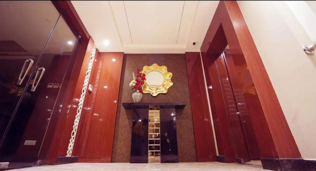 Hotel Maplewood Premier Haldwani