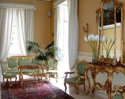 Reginella Residence