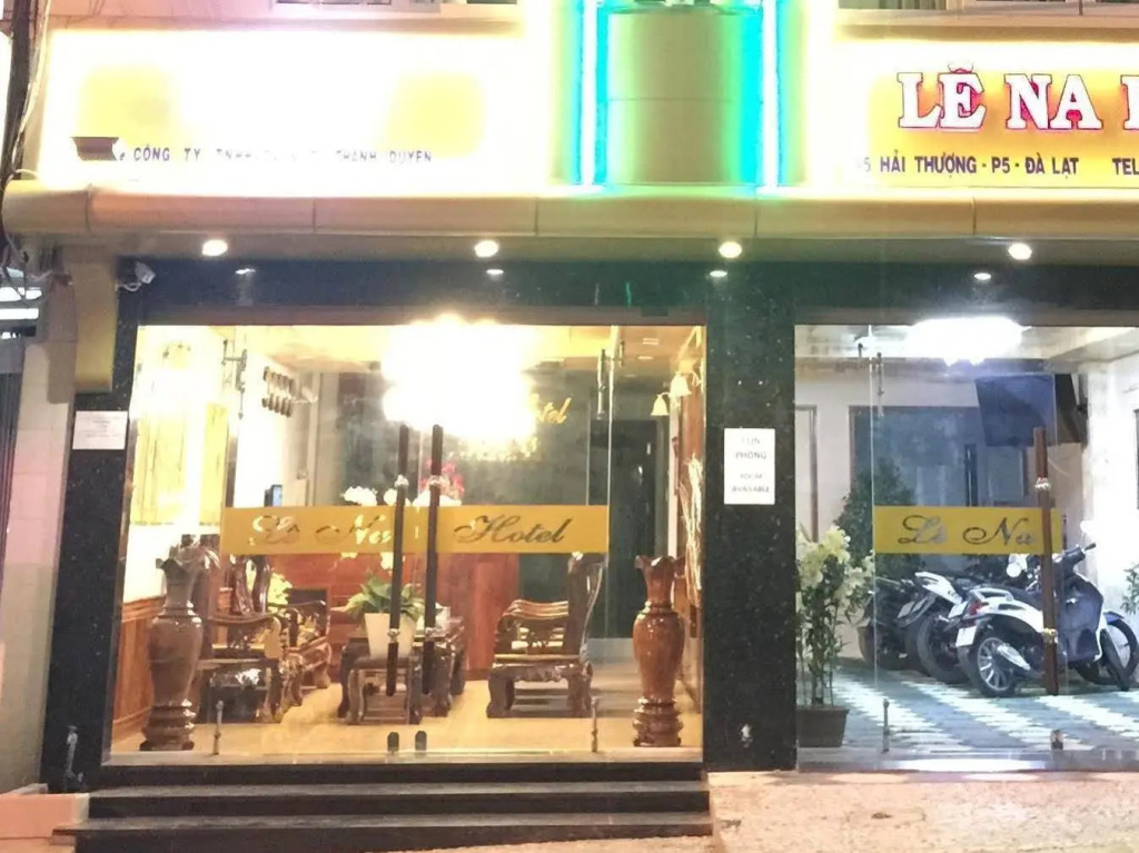 Le Na Hotel