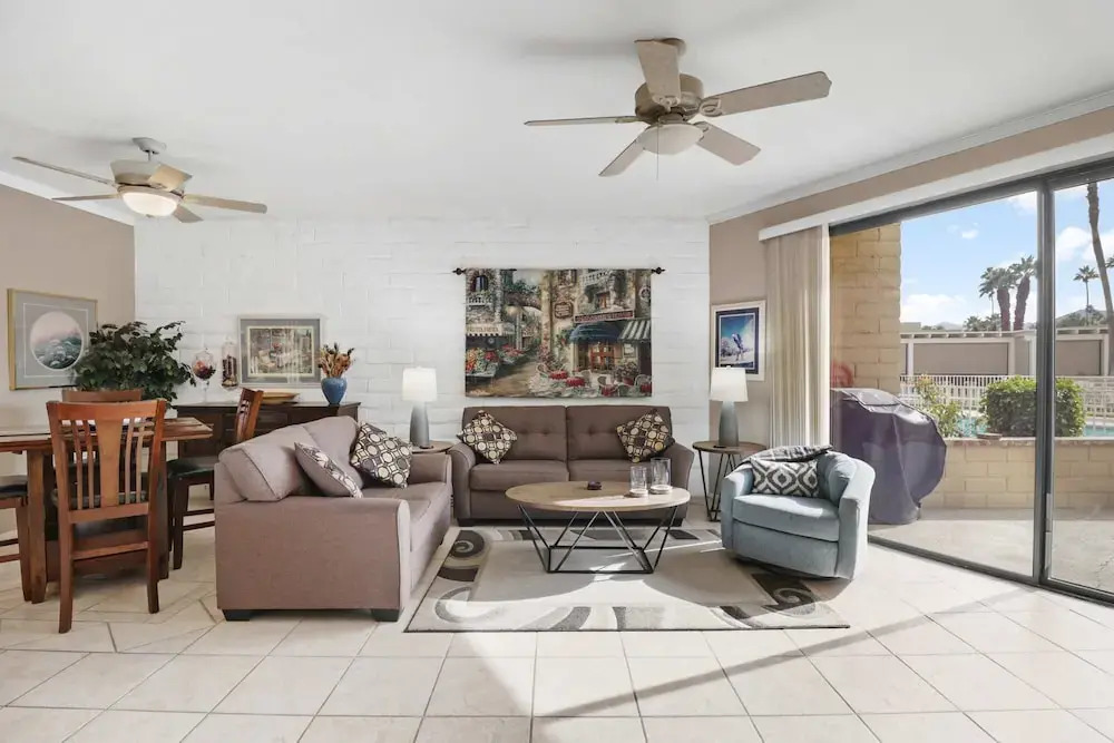 2BR 2BA Charming Cathedral City Condo With Territorial Views