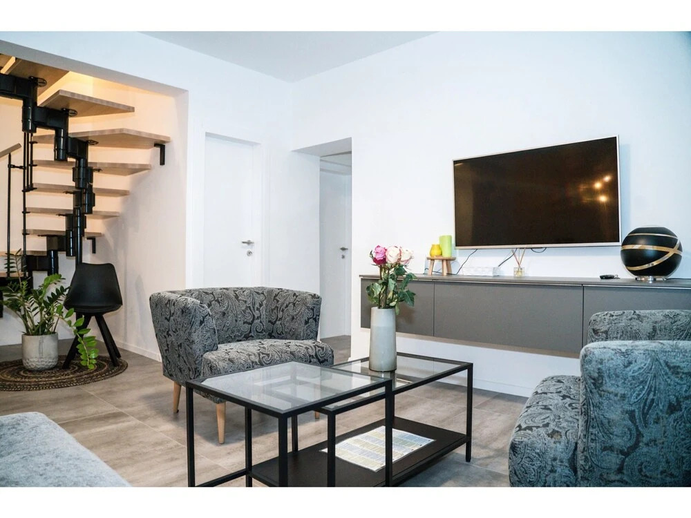 Modern Villa Roko For 6 Persons With Whirpool In Trogir Near The Beach