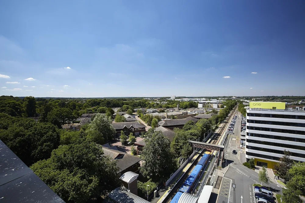 Platform Apartments by ESA