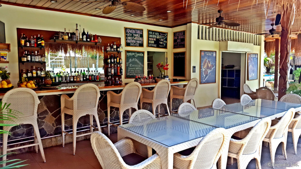 Mikes Dauin Dive Resort
