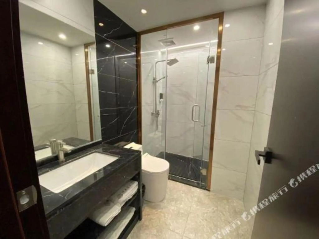 Zhongshan Yuexi Holiday Inn