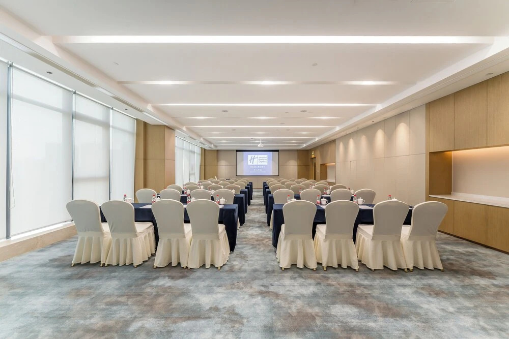 Holiday Inn Express Zhoukou Dancheng by IHG