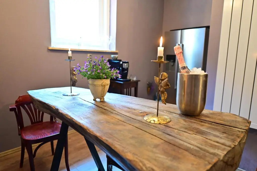 Lovely 2 bedroom apartment in historic city center