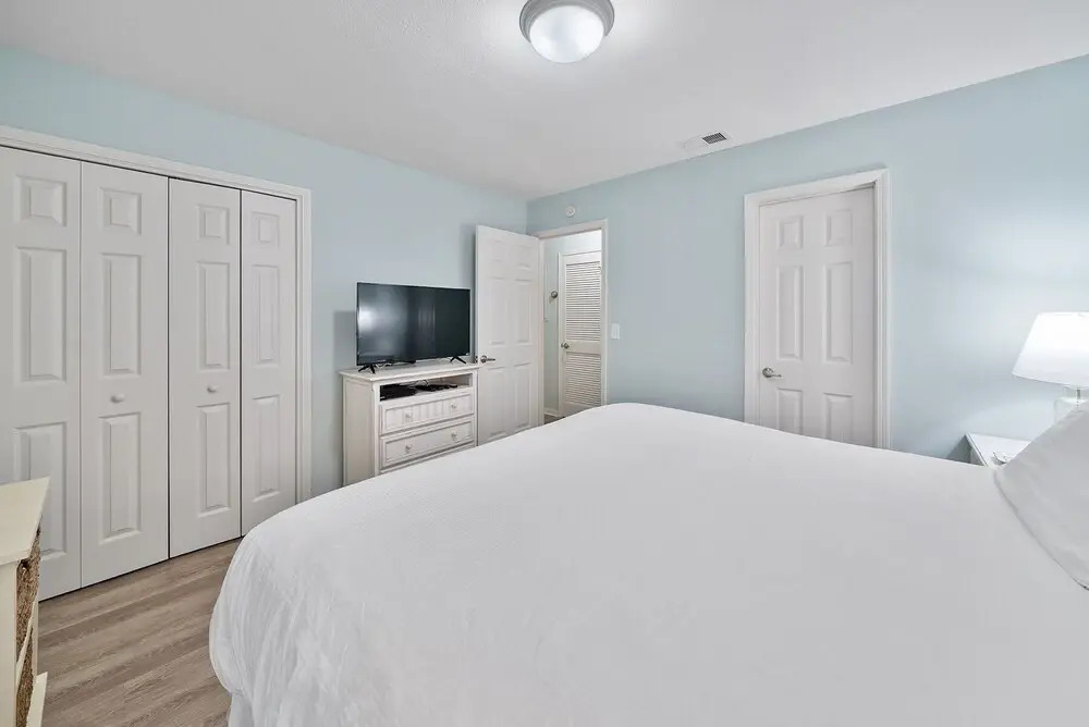 Inlet Dunes 205 1 Bedroom Condo by RedAwning