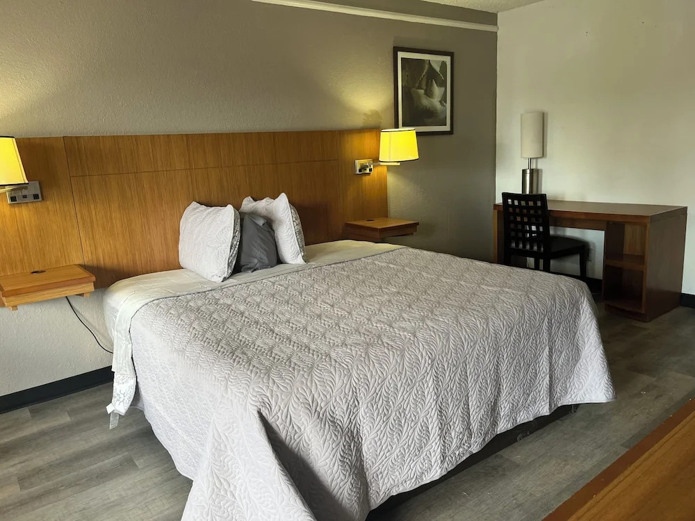 GO2 Inn & Suites by Relianse
